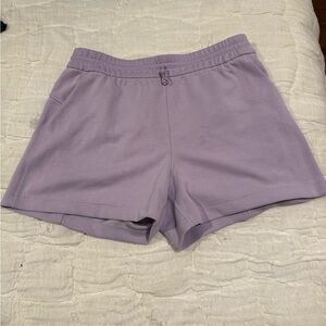 Lululemon Lavender Softstreme Shorts Size 10 EUC